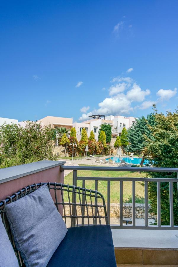 Alkmini Apartment Loutra (Crete)