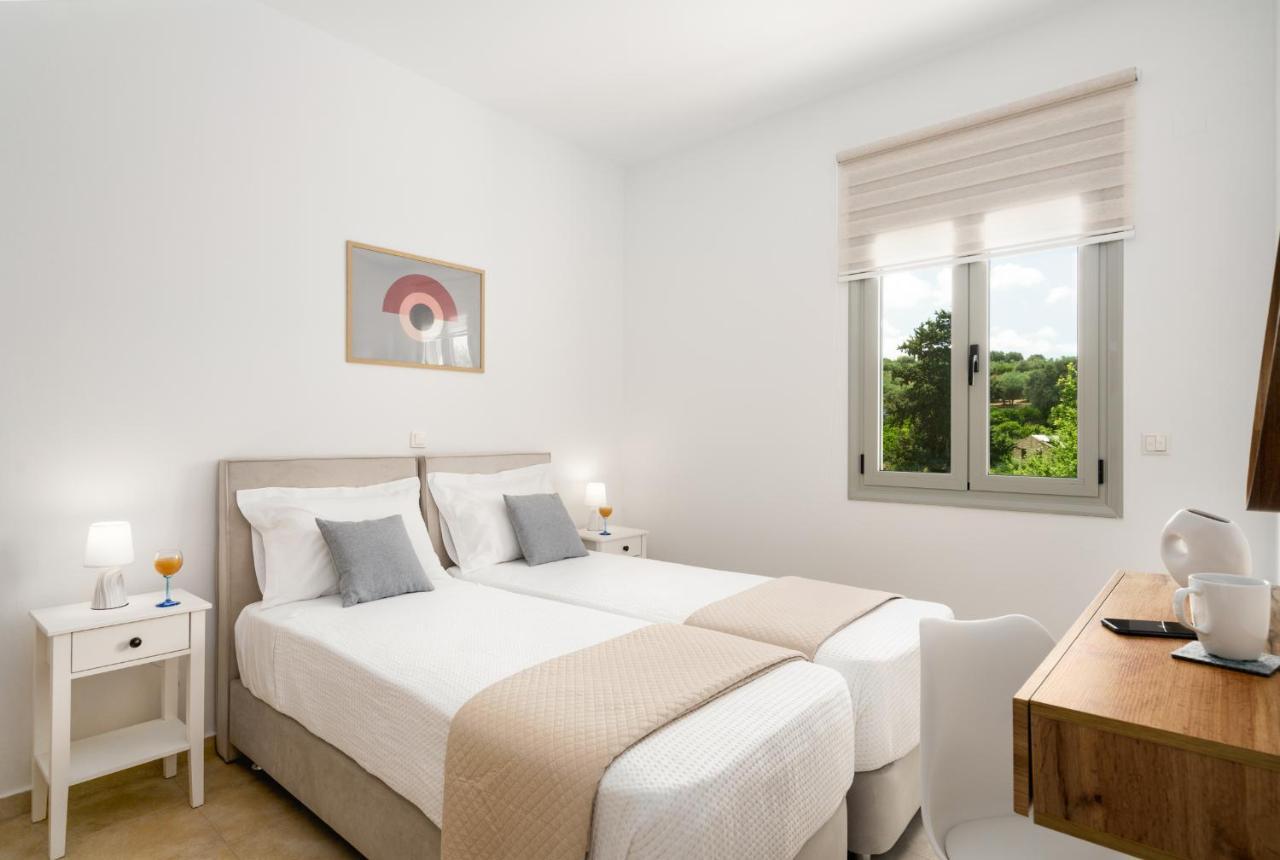 Alkmini Apartment Loutra (Crete)